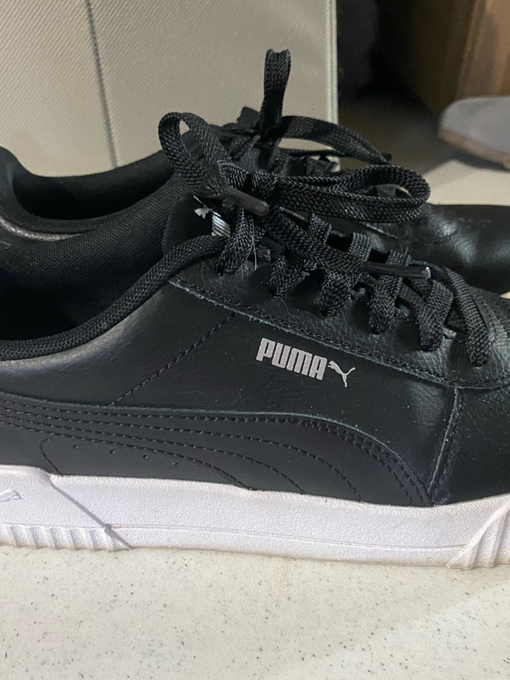 Puma Mens Black Leather Low-Top Sneakers with White Sole
